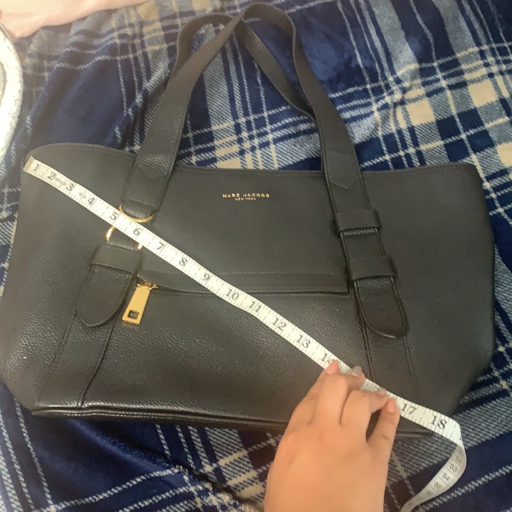 MARC JACOBS purse. 100% cow leather!! - Picture 10 of 11